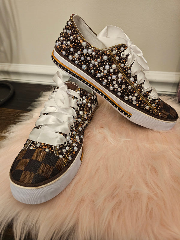 Custom brown tennis shoes (Converse style)